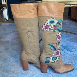 Kenneth Cole knee high boots